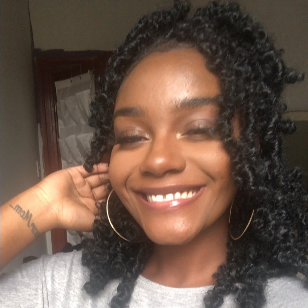 Meet your Posher, Daija